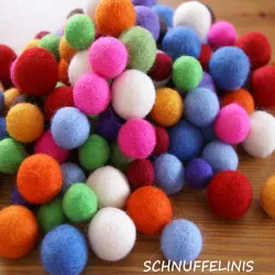 whole sale felt balls,  350gr./12,34oz. different sizes mix