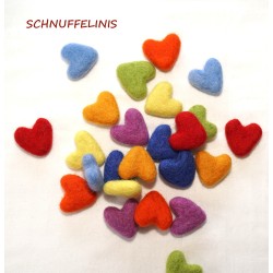 felt hearts, rainbow felt mobile DIY, Schnuffelinis hearts rainbow