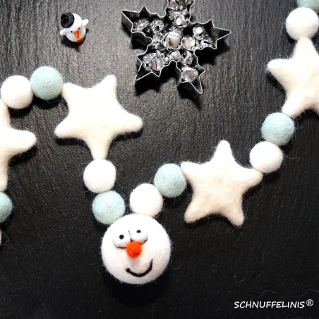 festliche DIY Weihnachtsgirlade, Filzkugeln Filz Weihnachtskette Deko