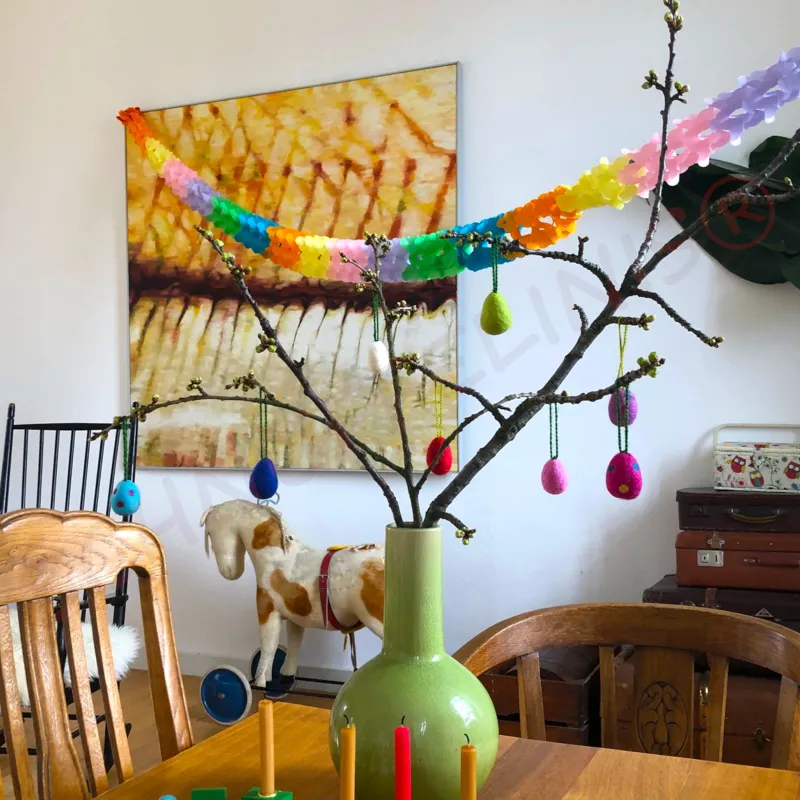 felt balls eggs, polka dotted egg, felted easter eggs