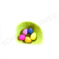 felt balls eggs, polka dotted egg, felted easter eggs