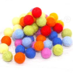 Felt balls rainbow, felt balls, baby Montessori sensory, Waldorf