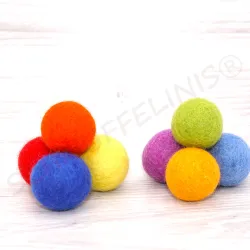 boules de feutre multicolores, arc-en-ciel Montessori, Montessori