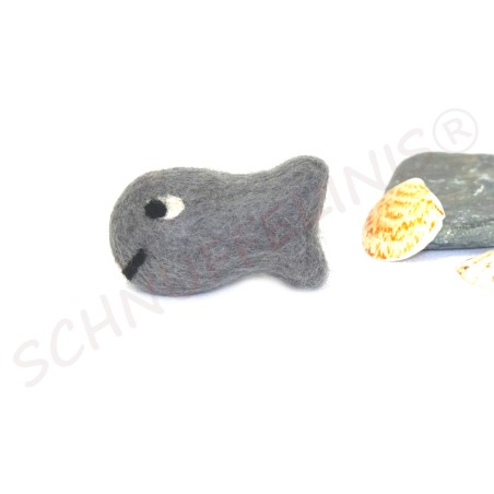 Des visages de poisson de bonne humeur, Anneau d'anniversaire