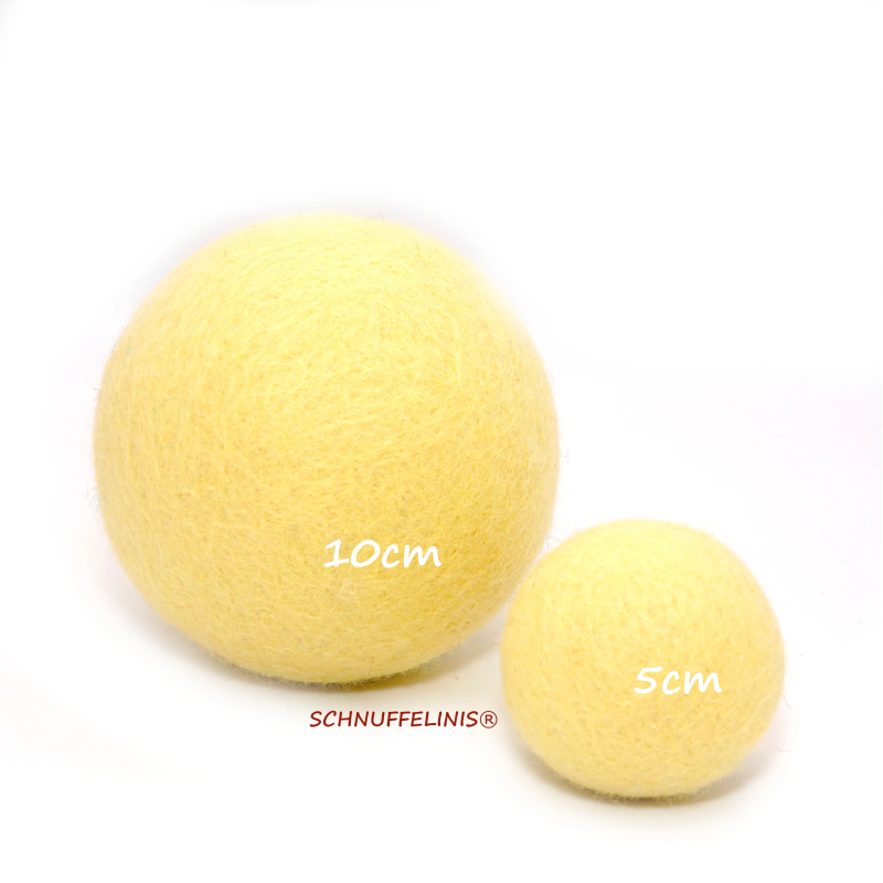 felt balls 10cm/3,93"
