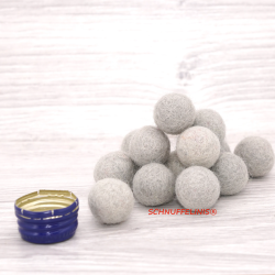 Felt balls 4 sizes mix 2