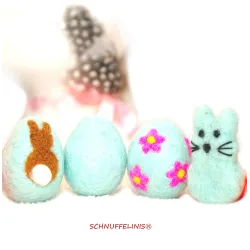 Pastel felt Easter eggs, eggs to hang up, sets of 4 wool felted eggs