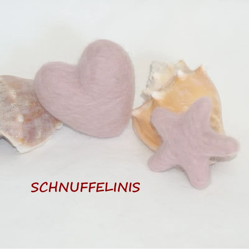 felt hearts, baby mobile ornaments, wool felted hearts