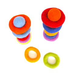 Felt rings rainbow 2sizes Schnuffelinis