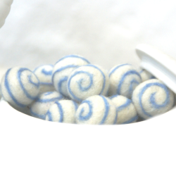 Filzkugeln 5er Sets mit Spiralmuster