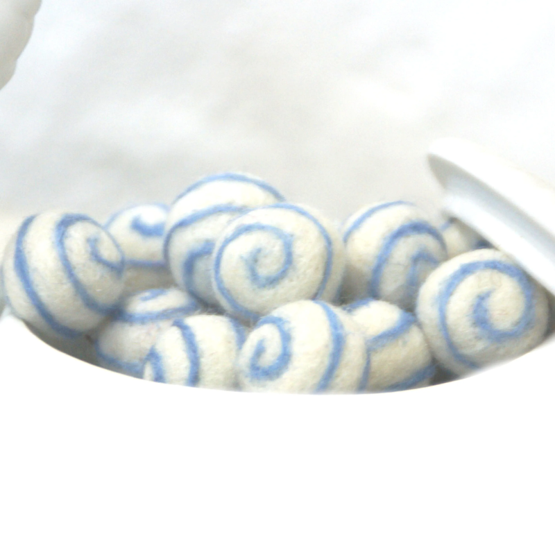 Filzkugeln 5er Sets mit Spiralmuster