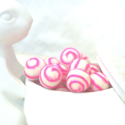 Filzkugeln 5er Sets mit Spiralmuster