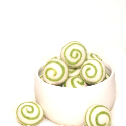 Filzkugeln 5er Sets mit Spiralmuster
