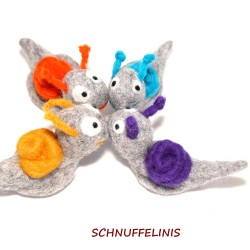 Schnecke 19 gefilzt bunte Häuser