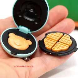 Miniature decoration set, tiny waffle maker set, tiny Christmas idea