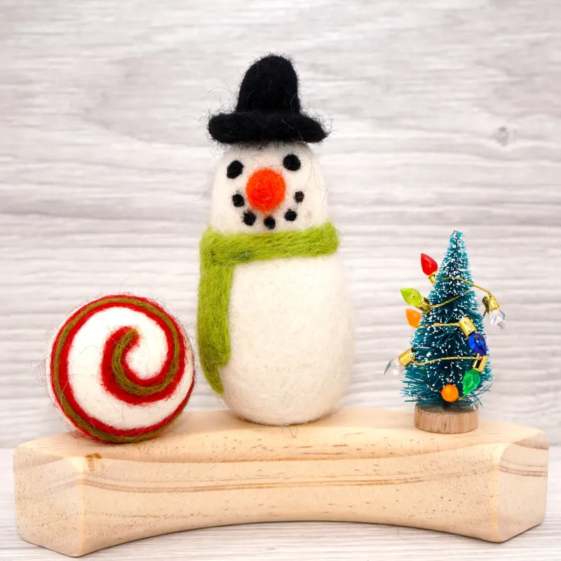 Christmas ring gnome, felt stars Christmas, Birthday plug X-mas tomte