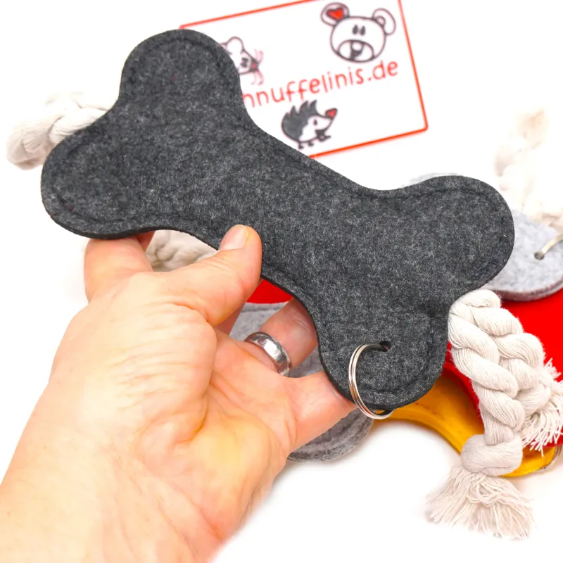 Keyring felt bone, key ring holder for dog owners, stockings for men