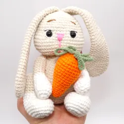 Häkeltiere Hase Charlotta, Baby Geschenk Taufe, Baby Mobile gehäkelt Hase