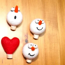 Christmas ring plugs, felt cute Christmas ideas, Birthday plug snowman