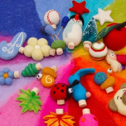 Christmas calendar felt plugs, stocking stuffers kids toddler Waldorf