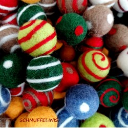 Filzkugeln 2,5cm weihnachtlich Mix