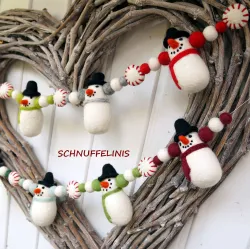 christmas mantle garland, Snowman ornaments, felted snowman garland