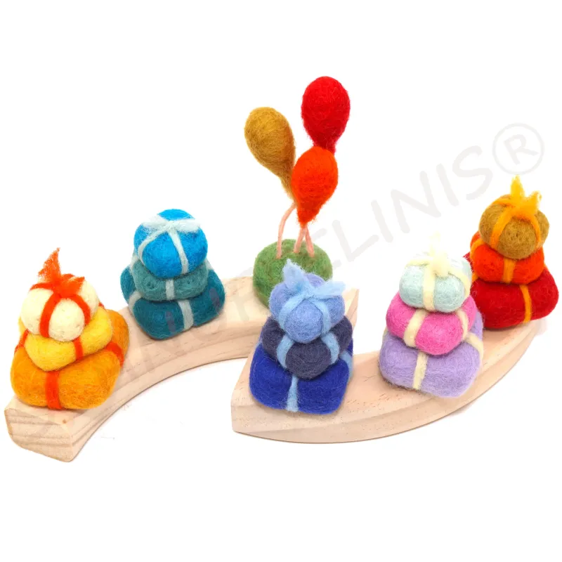 birthday ballons, felt ornaments, felt ballon orrnaments, happy B-day birthday ballons, felt ornaments, felt ballon orrnaments, happy B-day