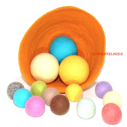 felt balls 36 10cm/3,93"