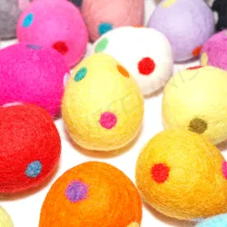 Easter eggs, felted Easter egg, XXL eggs polka dots, polka dotted eggs