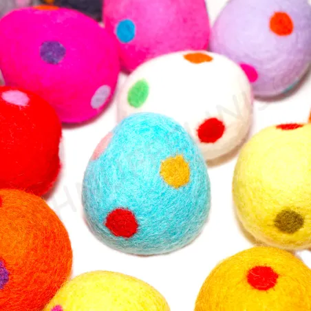 Oeufs de Pâques pois, oeufs de Pâques colorés, bébé Montessori