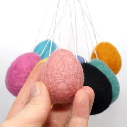 felt eggs hanger, felted easter eggs to hang, felt eggs large