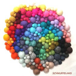 Felt balls 3 sizes 100pcs. mix
