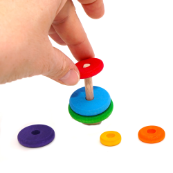 Stecktürmchen Grimms Baby Regenbogen Motivstecker Jahresringe