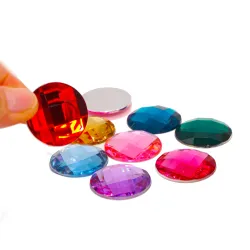 Riesen Glitzersteine als Facettensteine, Konfetti für Geburtstagstisch