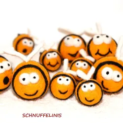 wool felt bees, Baby Mobile, cat toy bees, Bees felted with 5 faces