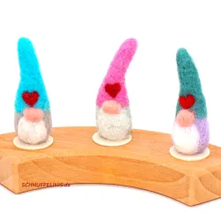 Felt gnome motif pin, felted gnome Knut for Grimms