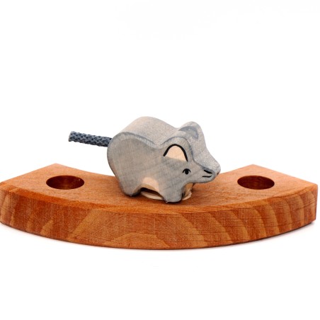 Anneau d'anniversaire, Souris blanche anniversaire fiche bois