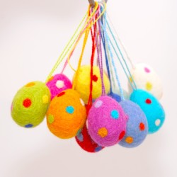 Easter eggs colorful dots hanger Schnuffelinis