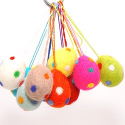 Easter eggs colorful dots hanger - SCHNUFFELINIS