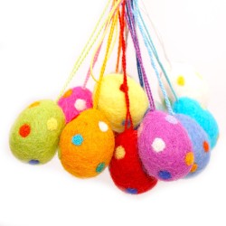 Easter eggs colorful dots hanger - SCHNUFFELINIS