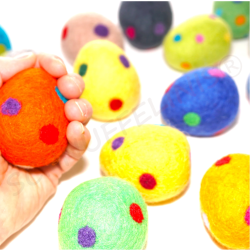 Felt eggs 13 polka dots 6cm/2,36" XXL