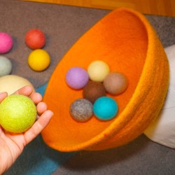 felted bowls XXL mango Schnuffelinis