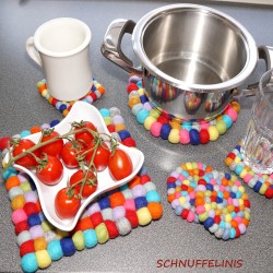 Felt balls trivets coaster