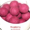 Felt balls 4 sizes mix pink shades