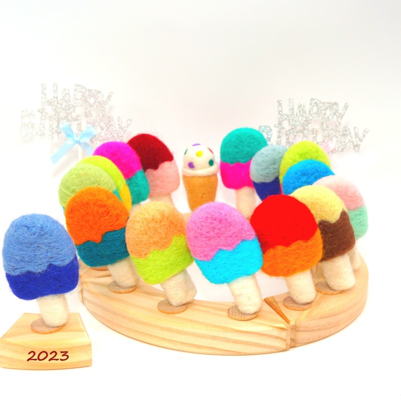 Ice popsicle ornament 2023 Schnuffelinis