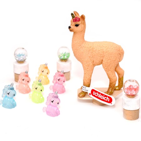 Unicorn Llama plugs Schleich