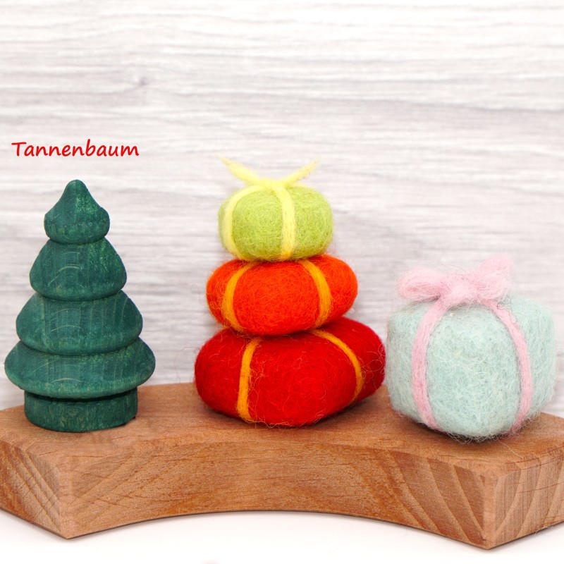 Tannenbäume aus Holz