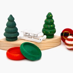 Tannenbäume aus Holz