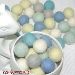 Filzkugeln Set Nebelschwaden, Pastell, aus 100% Wolle von Schnuffelinis