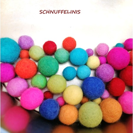 Felt balls 4sizes mix